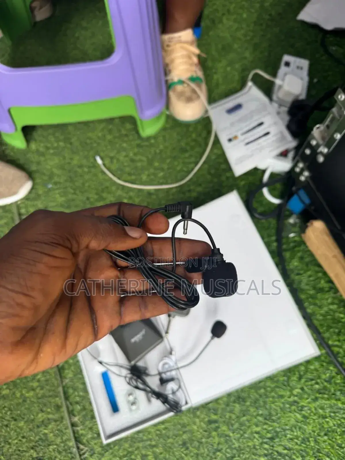 Head Microphone With Receiver