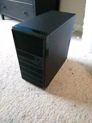 Desktop Computer MSI Cubi N 8 GL 8GB Intel Core I5 HDD 1T