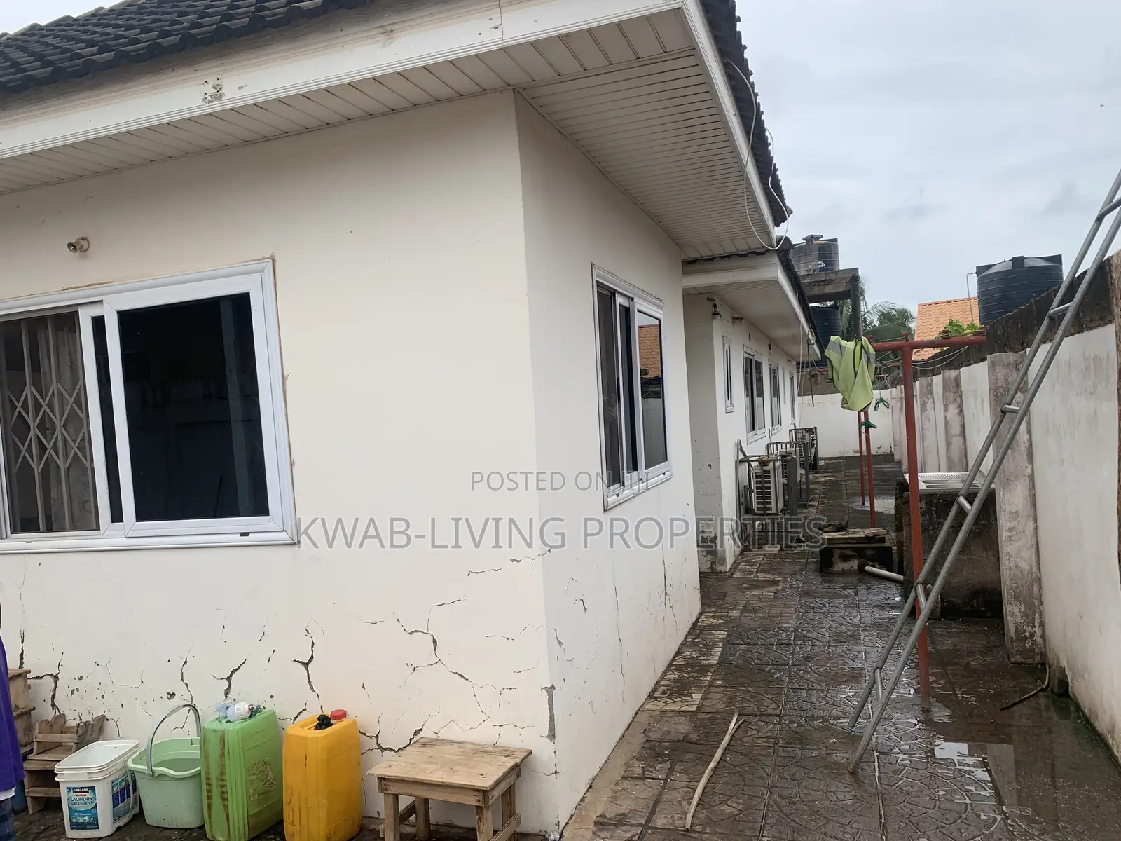 3bdrm House in Oyarifa for sale