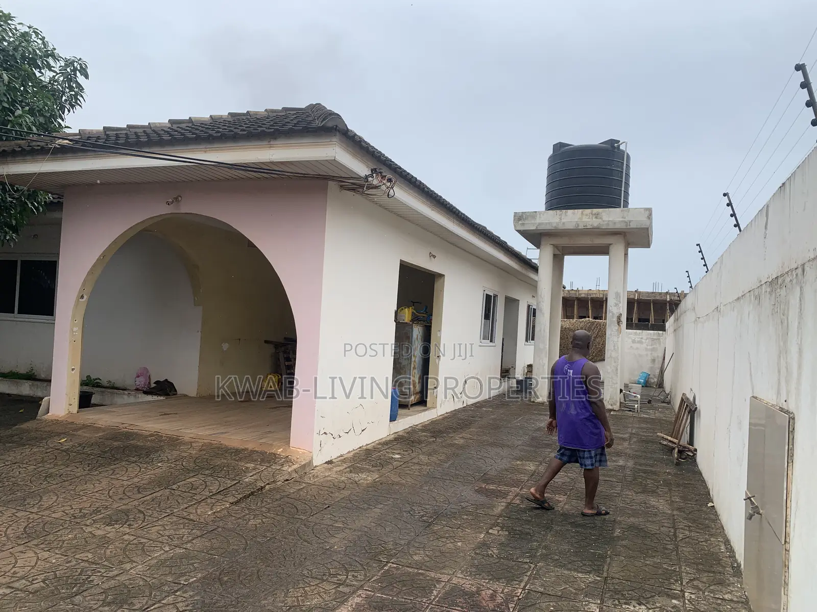 3bdrm House in Oyarifa for sale