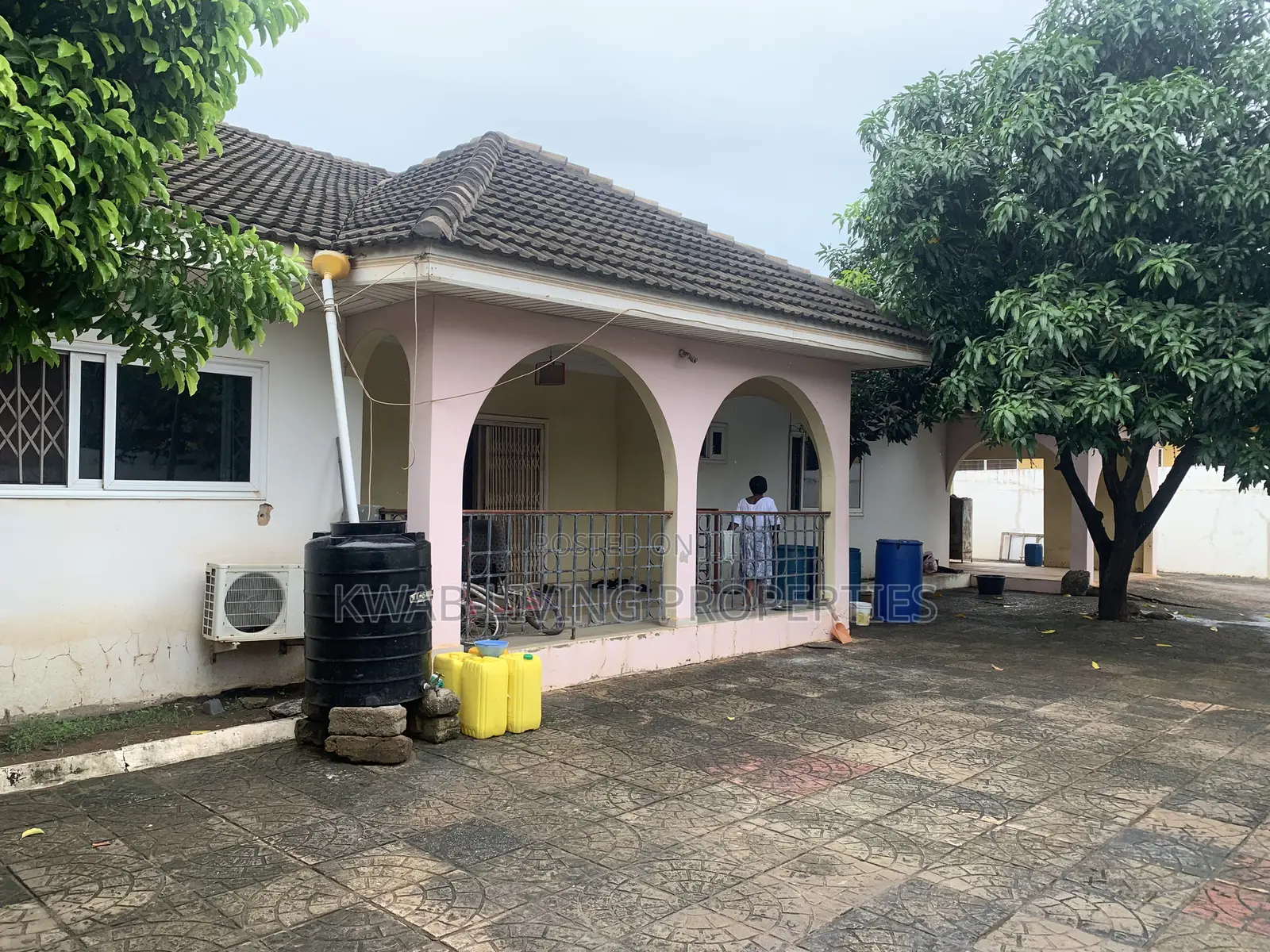 3bdrm House in Oyarifa for sale
