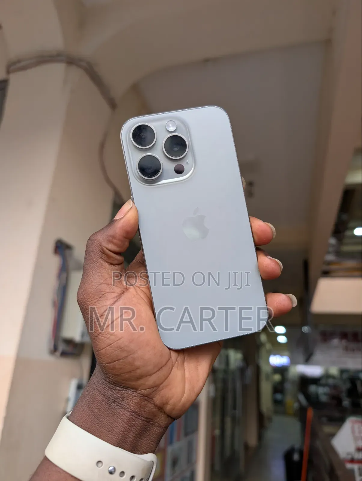 New Apple iPhone 15 Pro 256 GB Gray
