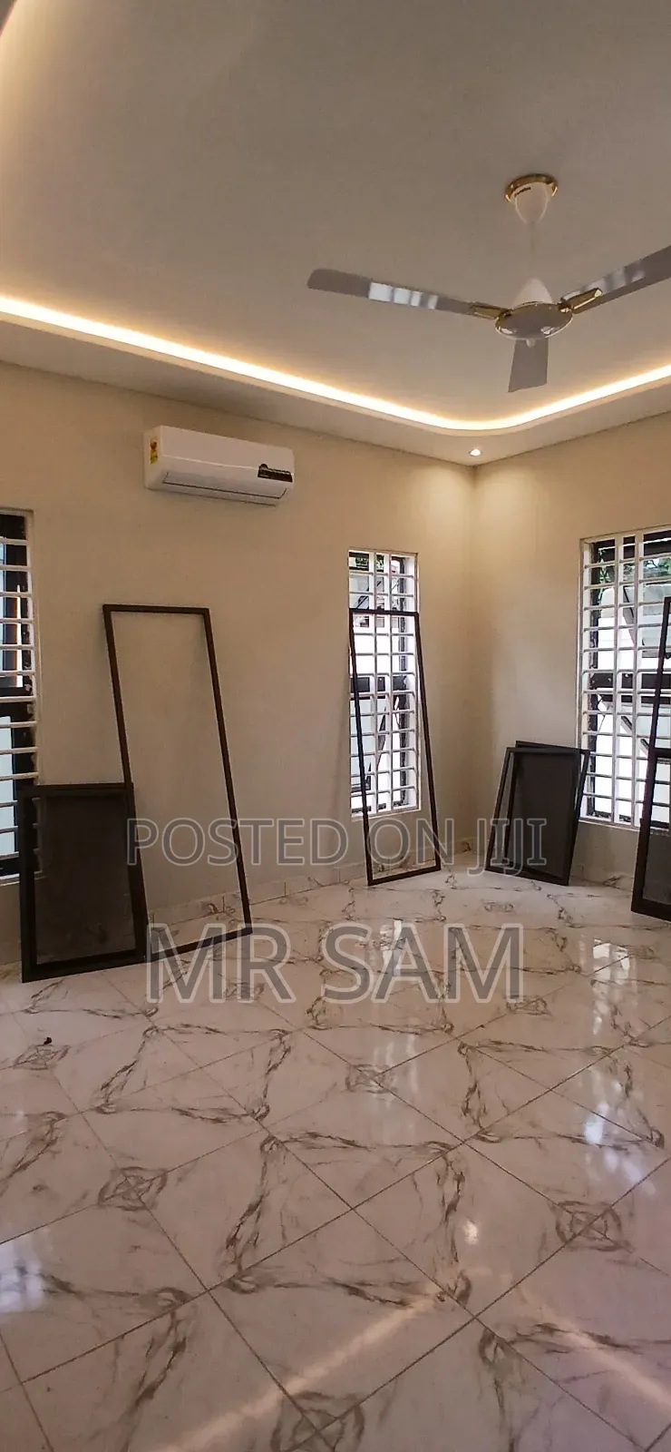 5bdrm House in Sam Properties, West Hills Mall Area for sale