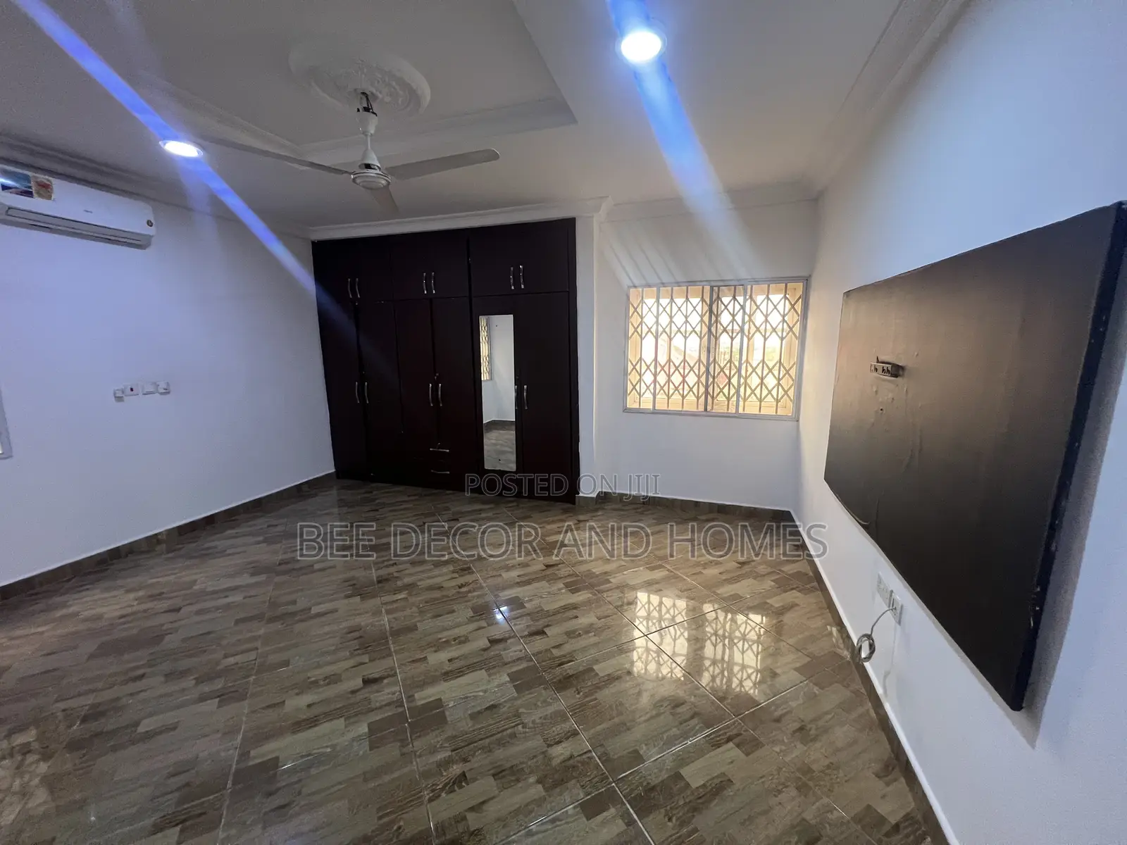 3bdrm Apartment in Bee Decor & Homes, Old Ashomang for rent