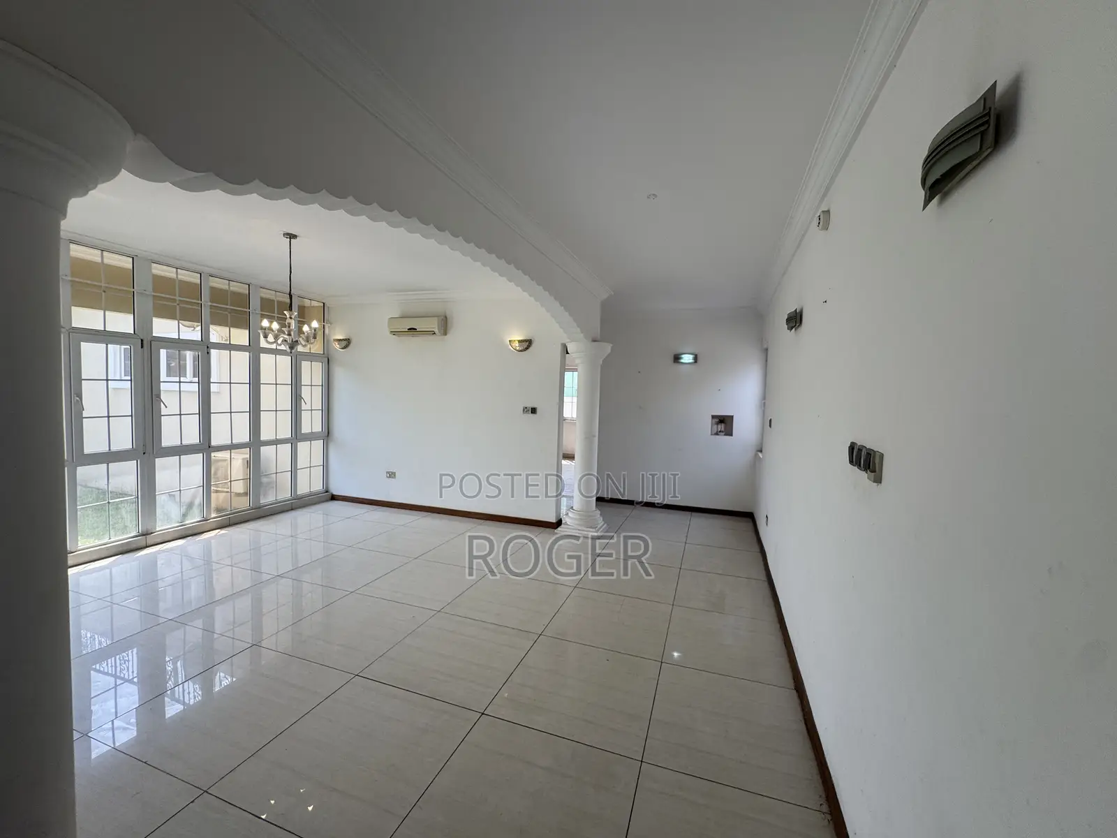 5 Bed House With 2 Bq for Sale at East Legon