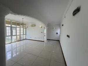 5 Bed House With 2 Bq for Sale at East Legon