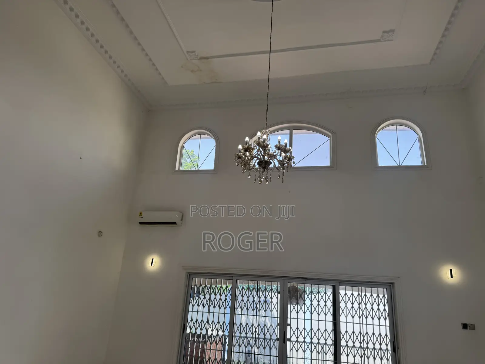 5 Bed House With 2 Bq for Sale at East Legon