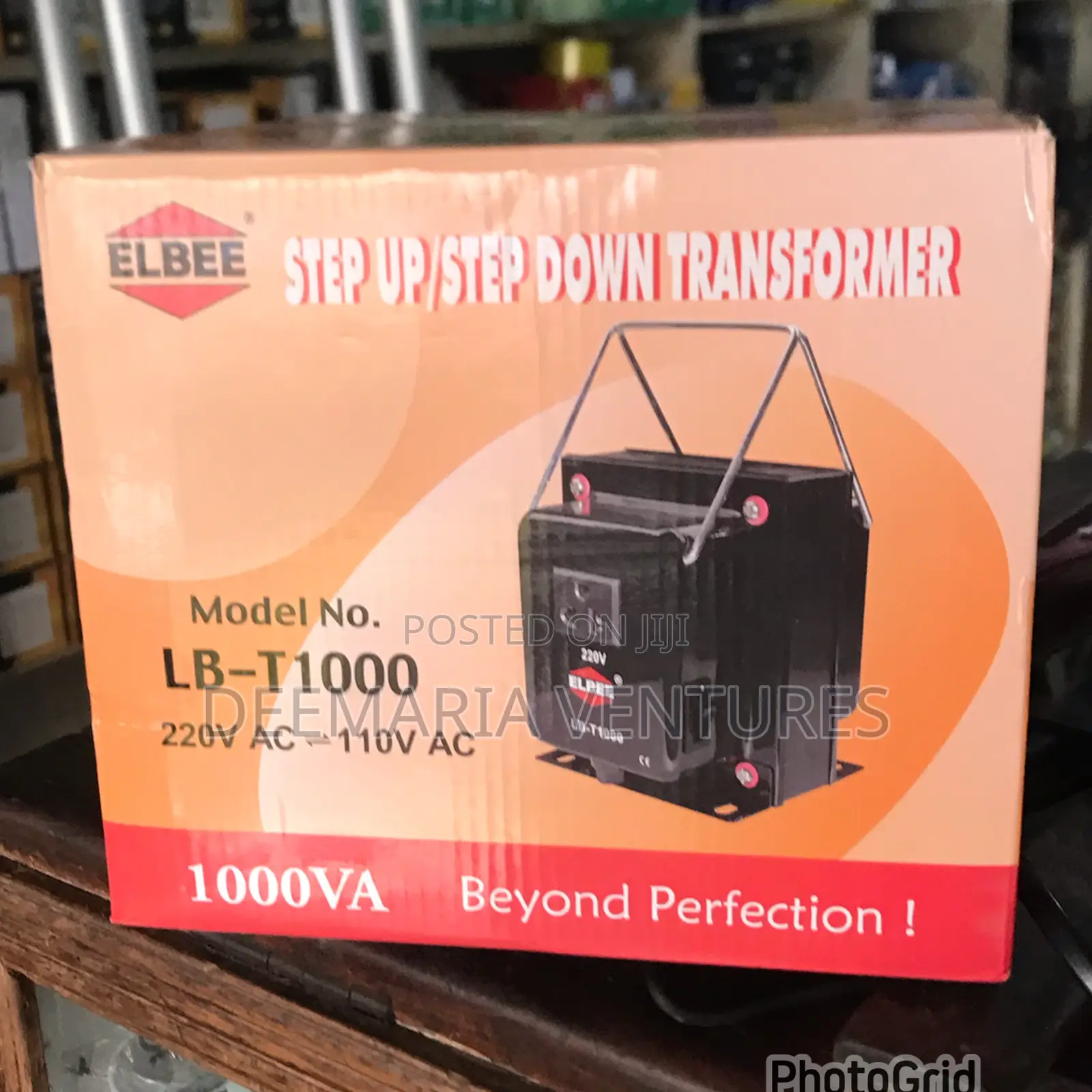 Elbee 1000w Step Up/Step Down Transformer
