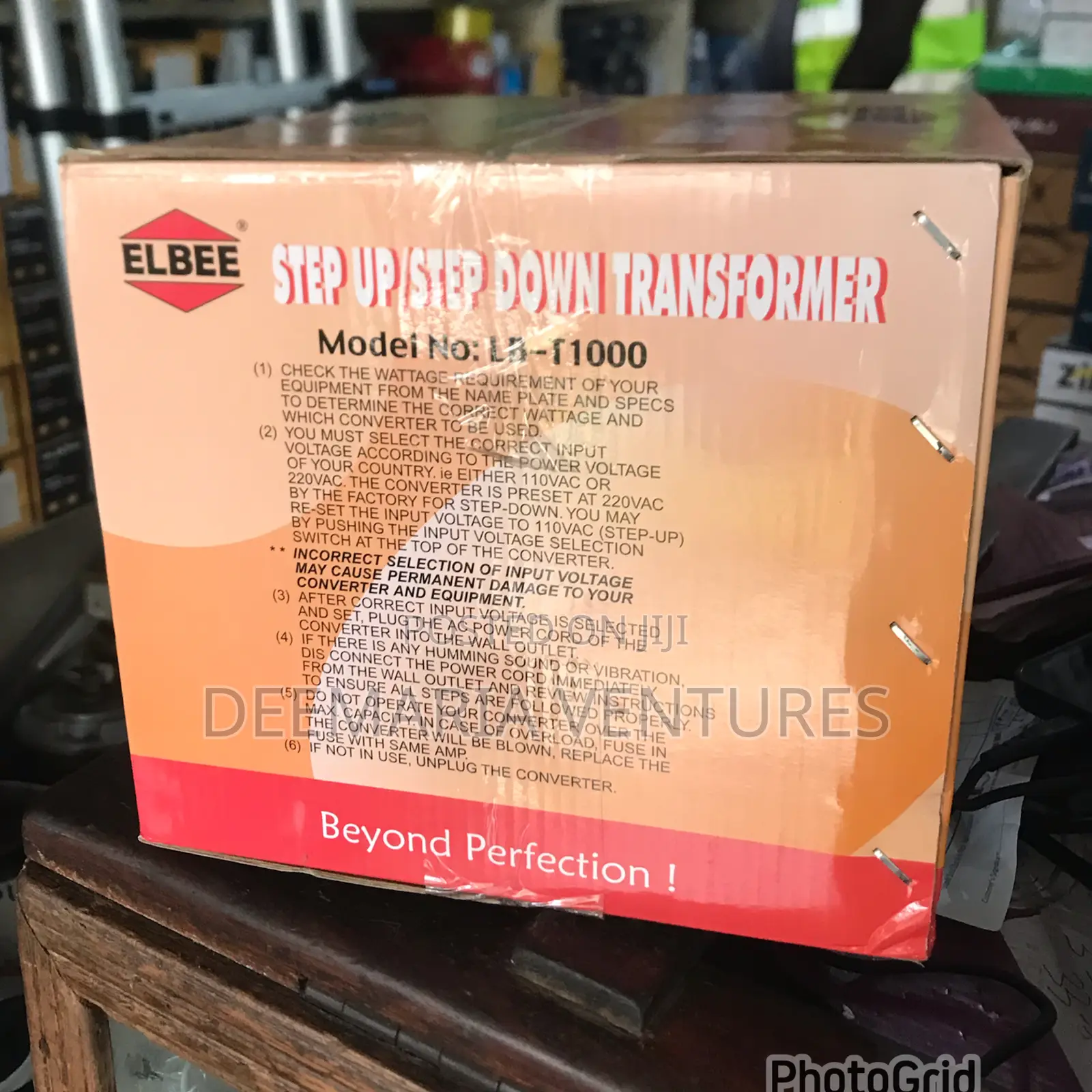 Elbee 1000w Step Up/Step Down Transformer