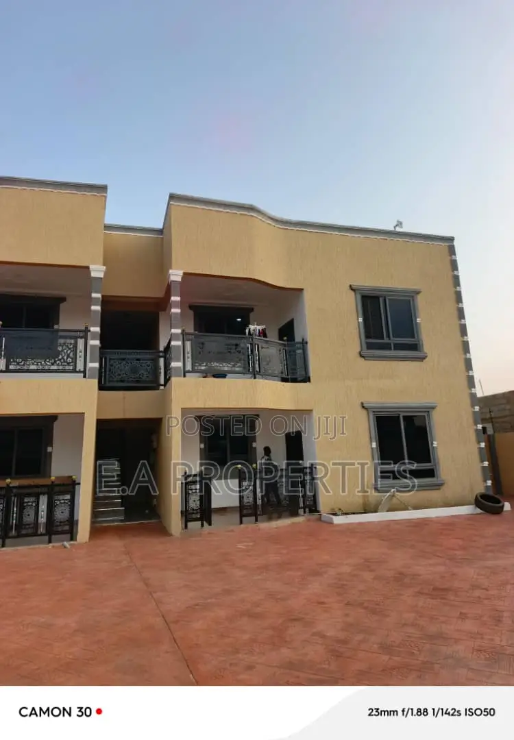2bdrm Apartment in E A Priperties, Malejor for rent
