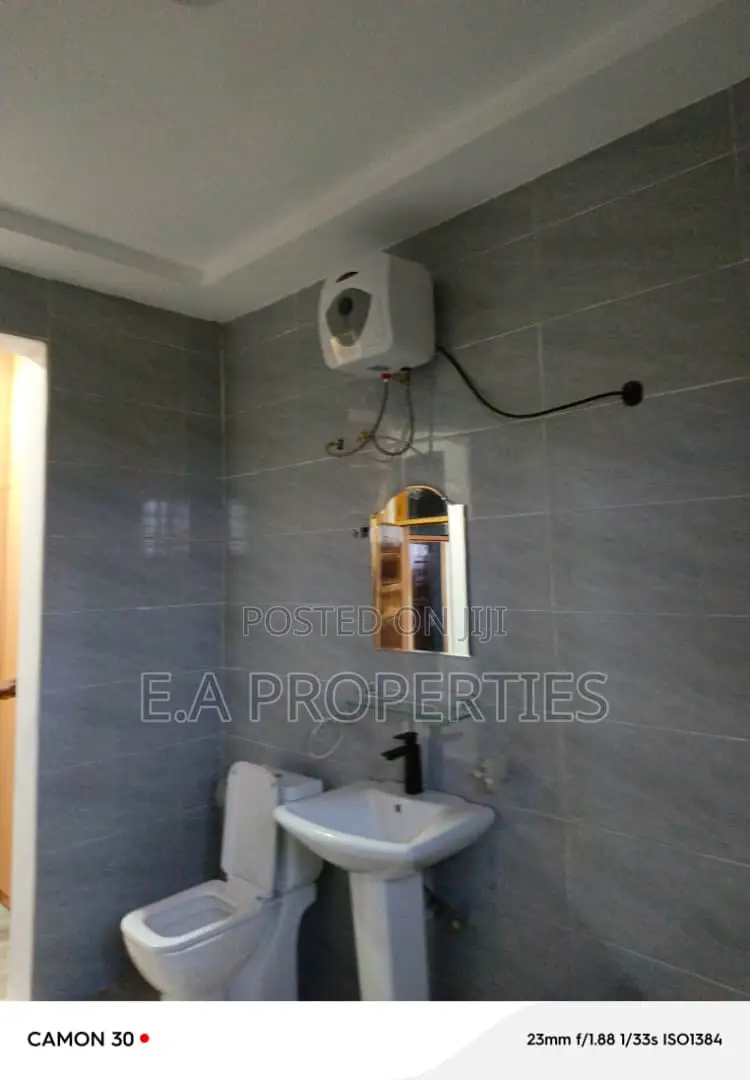 2bdrm Apartment in E A Priperties, Malejor for rent