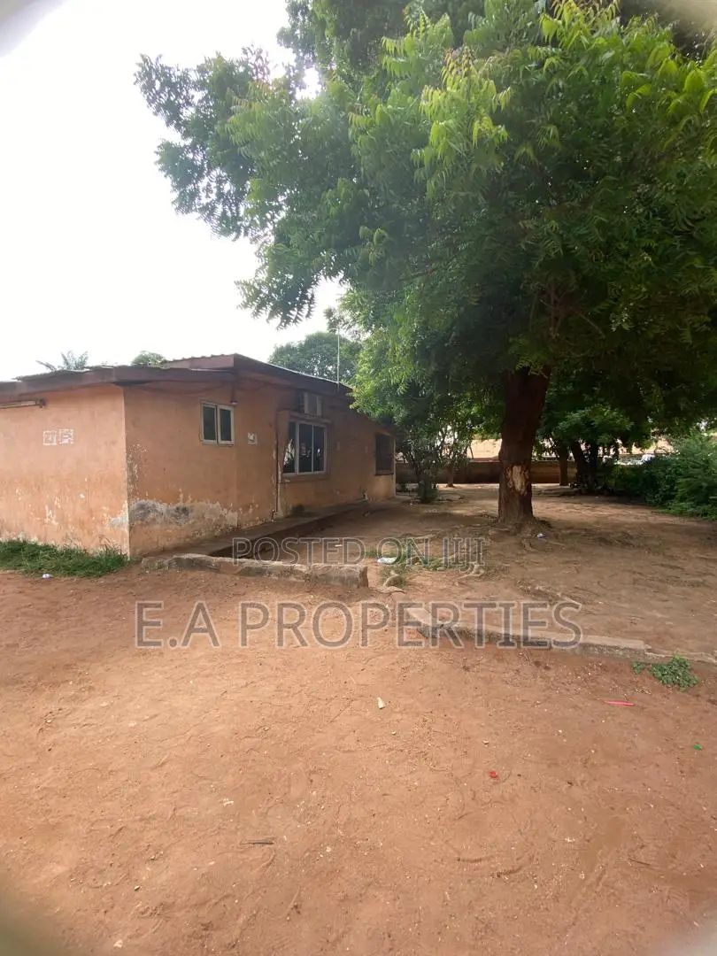 7 Plots of Land at Lapaz