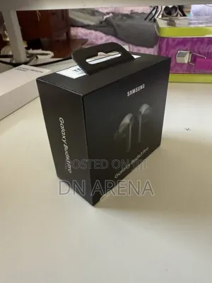 Samsung Galaxy Buds 3 Pro Noise Canceling Blade Lights