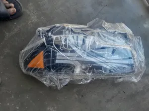 Toyota Tacoma 2020 Headlight