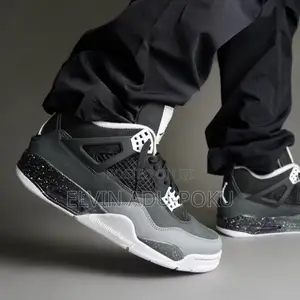Nike Air Jordan 4 Fear Pack.