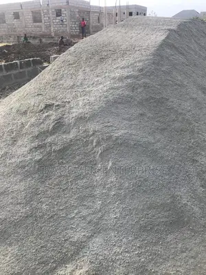 Chippings, Sand, Laterite River Sand and Quality Blocks