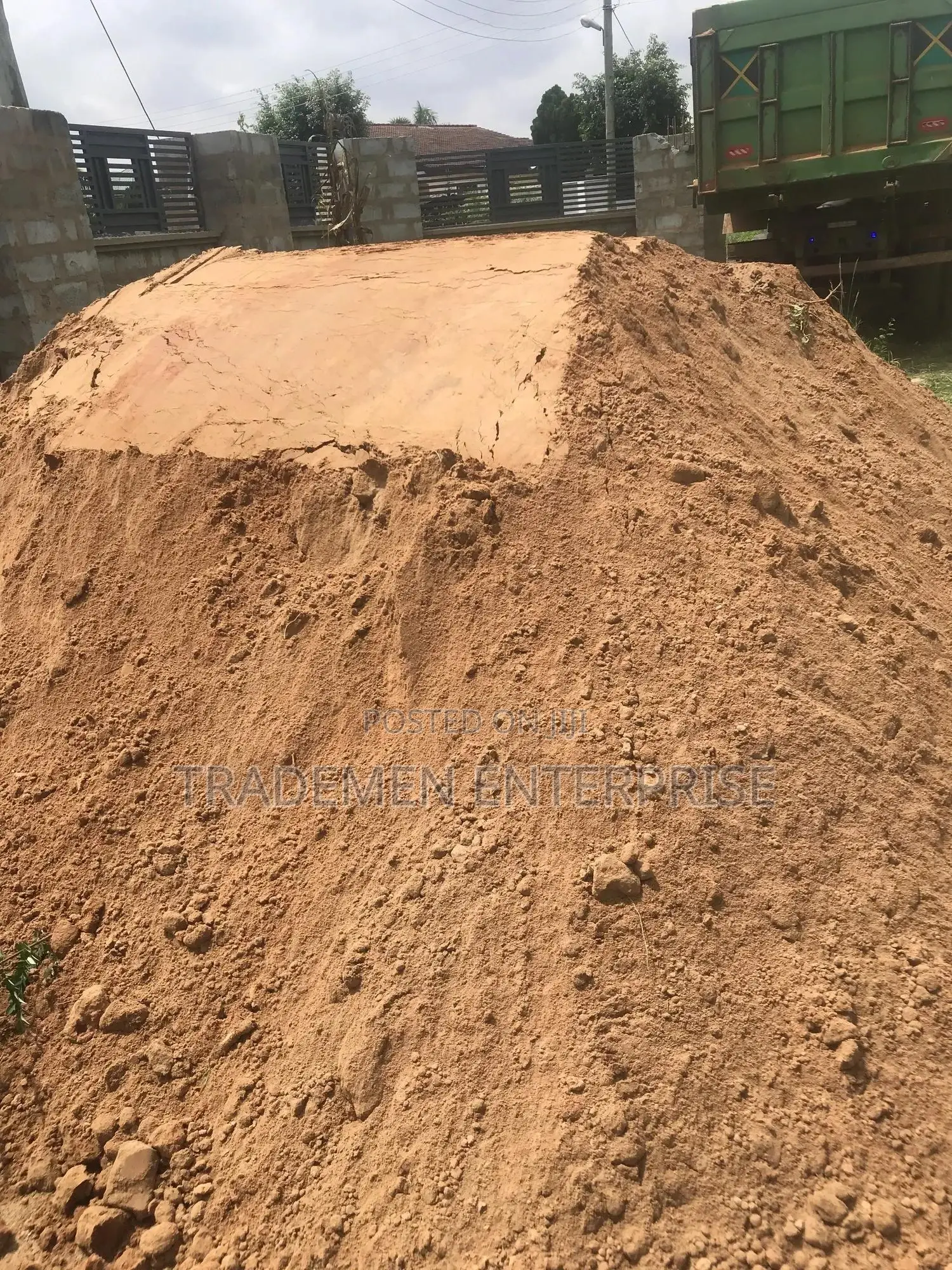 Chippings, Sand, Laterite River Sand and Quality Blocks