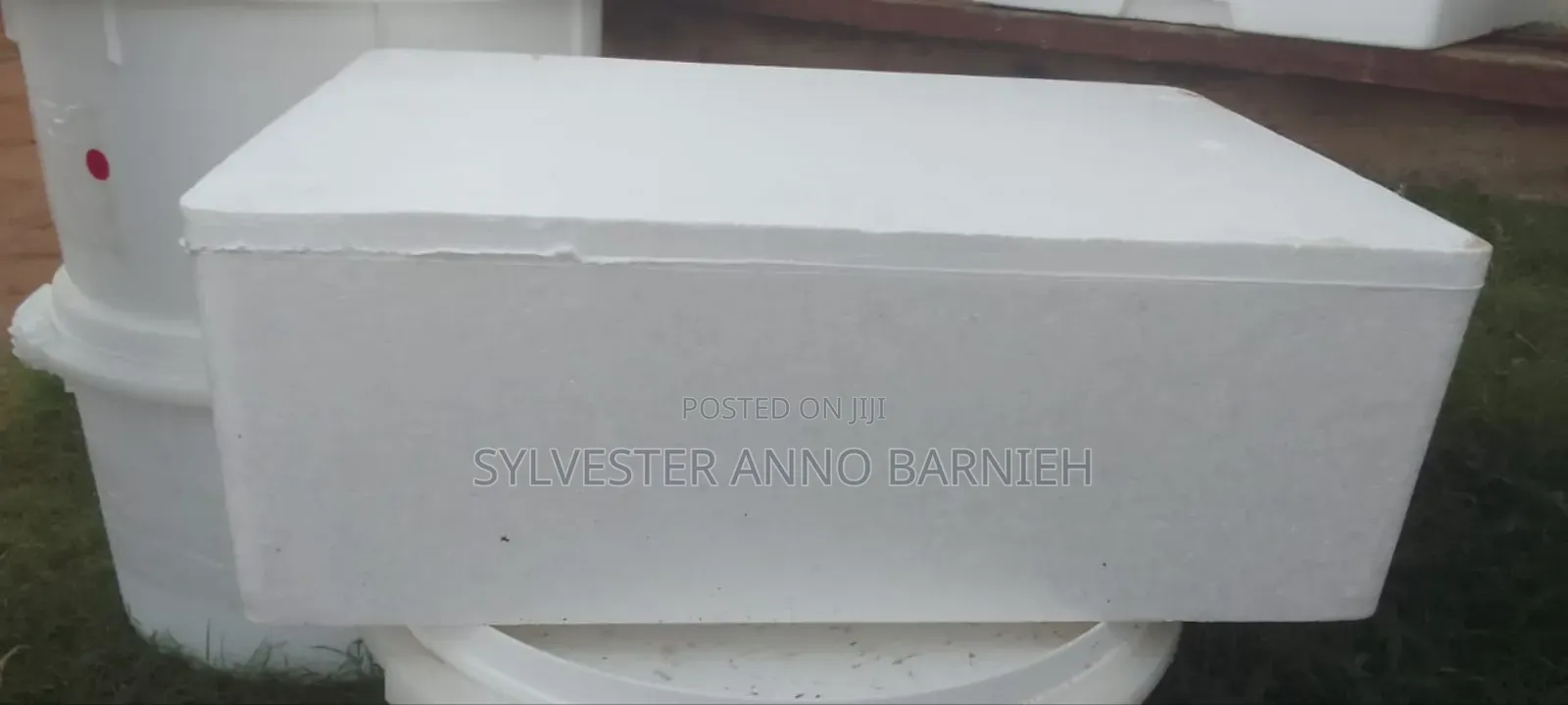Styrofoam Containers and Polystyrene Sheets