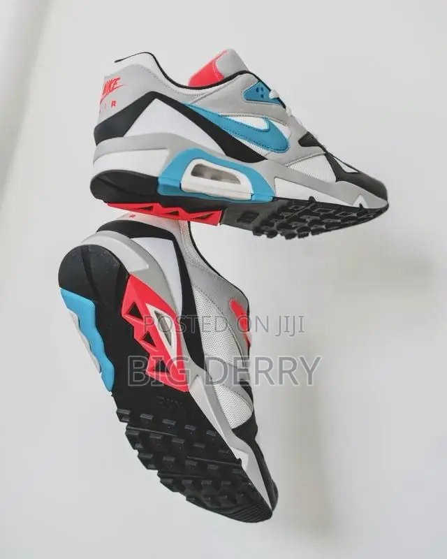 Nike Air Structure