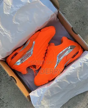 Nocta Hot Step Orange