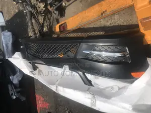 Mercedes Benz C250 (W204) Front Bumper