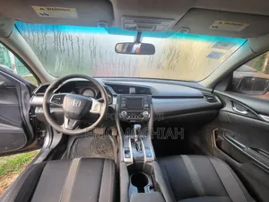 Honda Civic LX 4dr Sedan (2.0L 4cyl) 2016 Gray