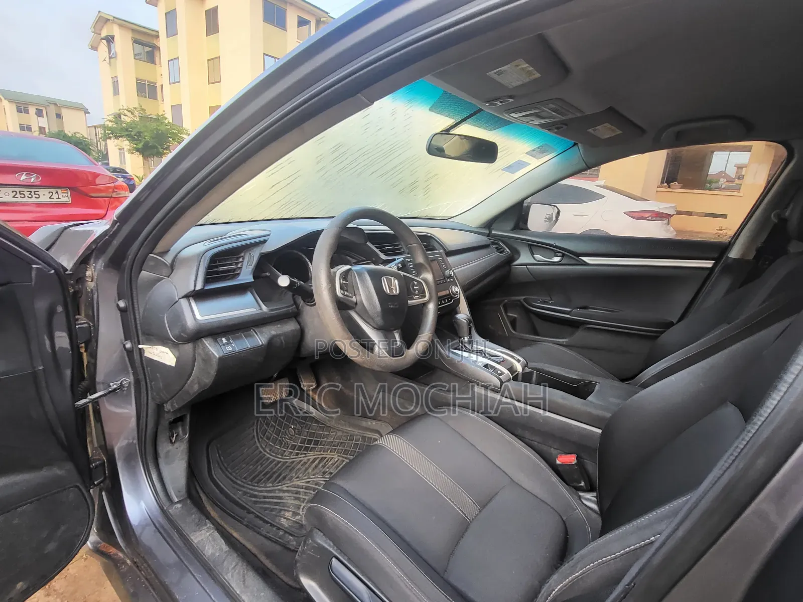 Honda Civic LX 4dr Sedan (2.0L 4cyl) 2016 Gray