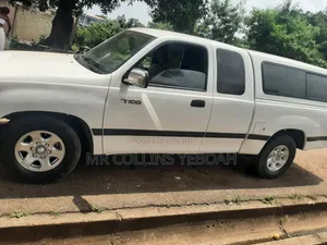 Toyota T100 1998 White