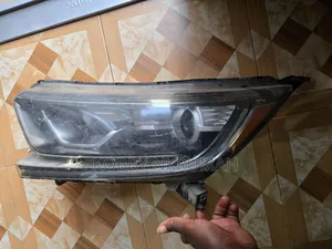 Honda CRV Headlights Pair