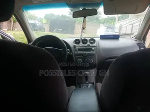 Nissan Altima 2.5 S Sedan 2010 White