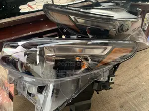 Mazda Cx-9 Head Lamp Pair Normal