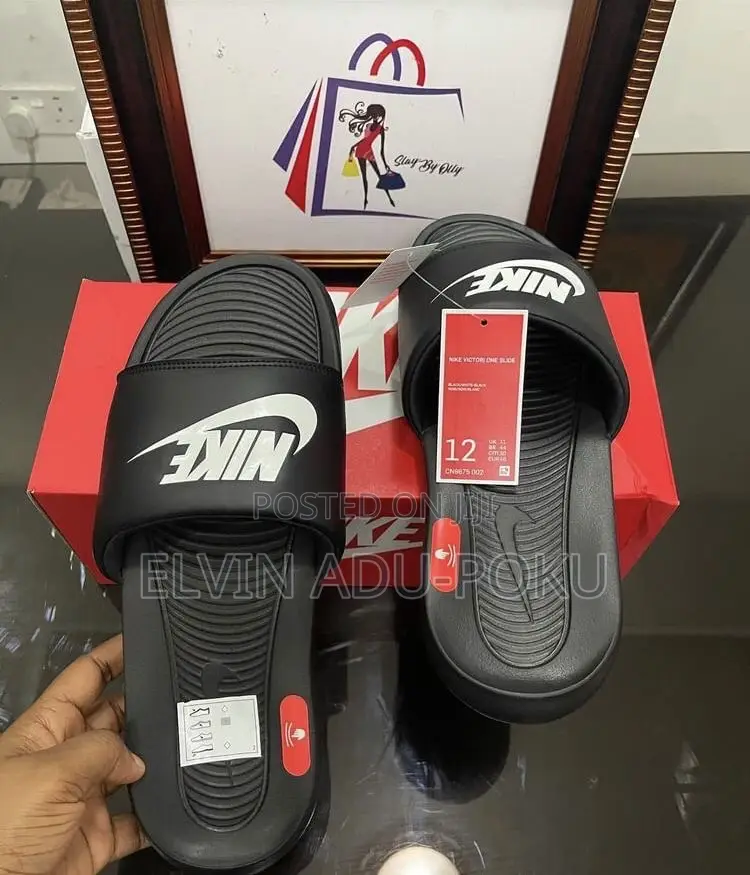 Nike Flip Flop “B/W” Slides.