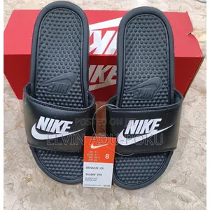 Nike Benassi Solarsoft Slide