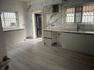 4bdrm House in Dki Properties, East Legon for rent
