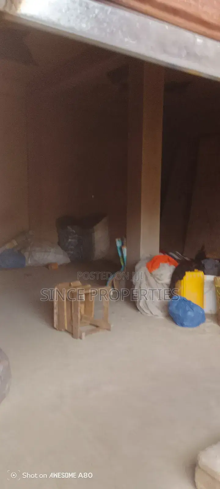 Shop for Rent at Madina