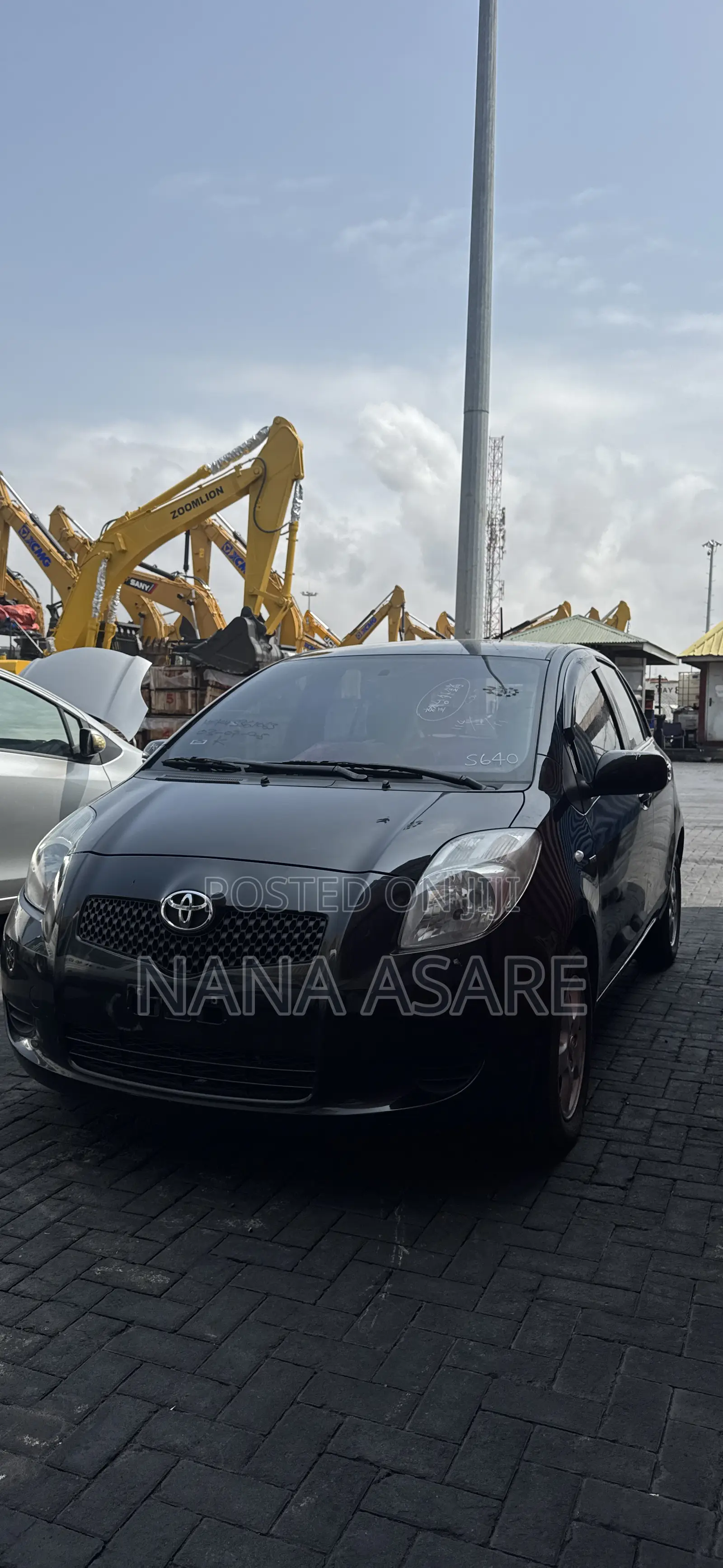 Toyota Yaris 2014 Black