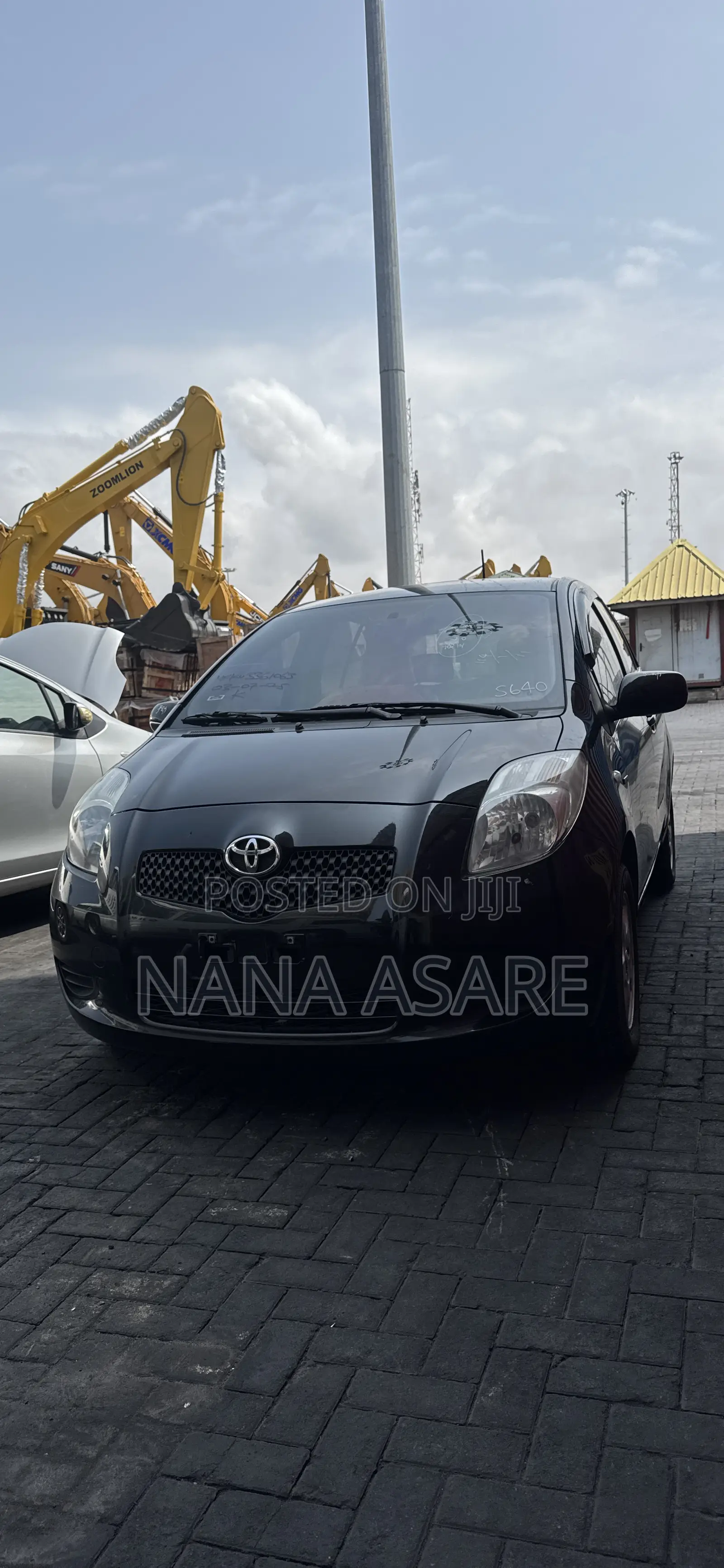 Toyota Yaris 2014 Black