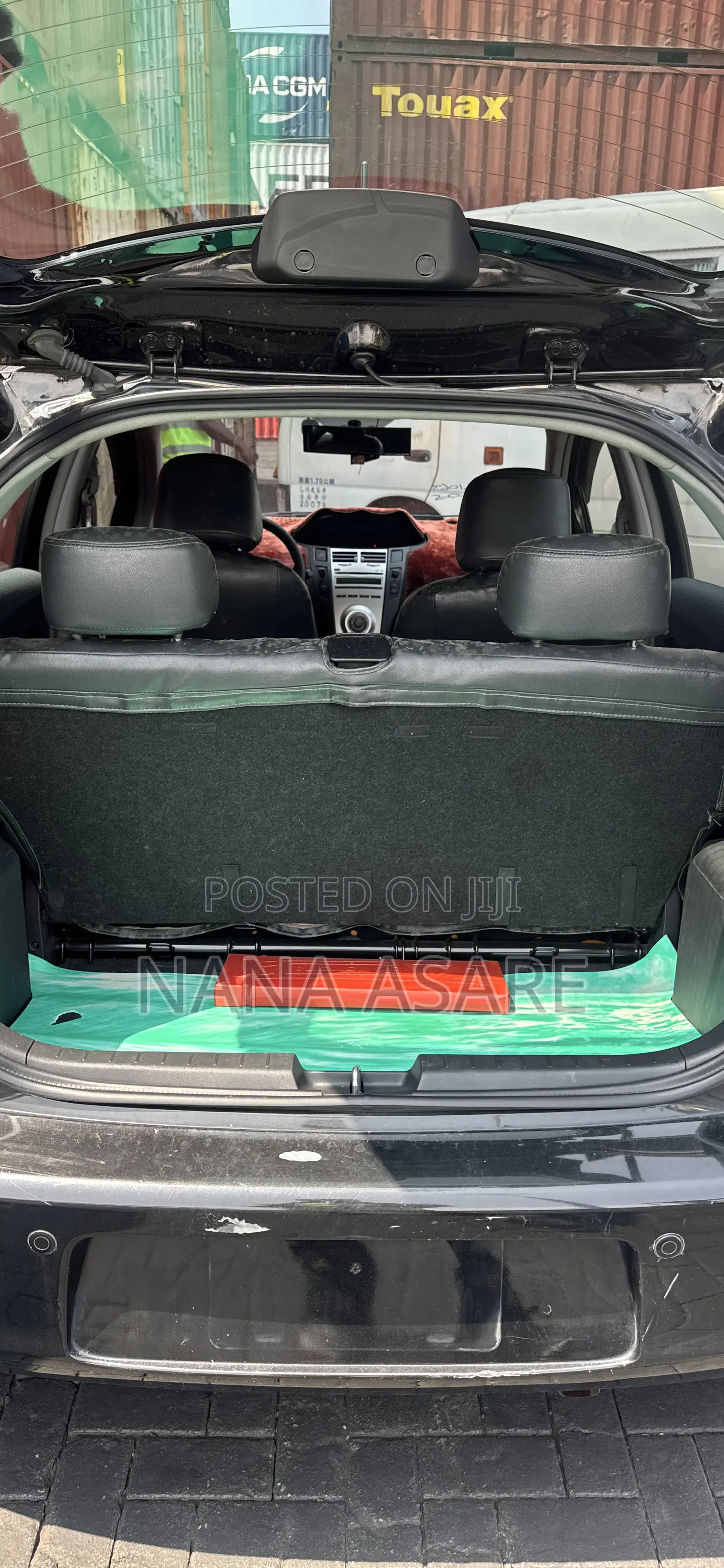 Toyota Yaris 2014 Black