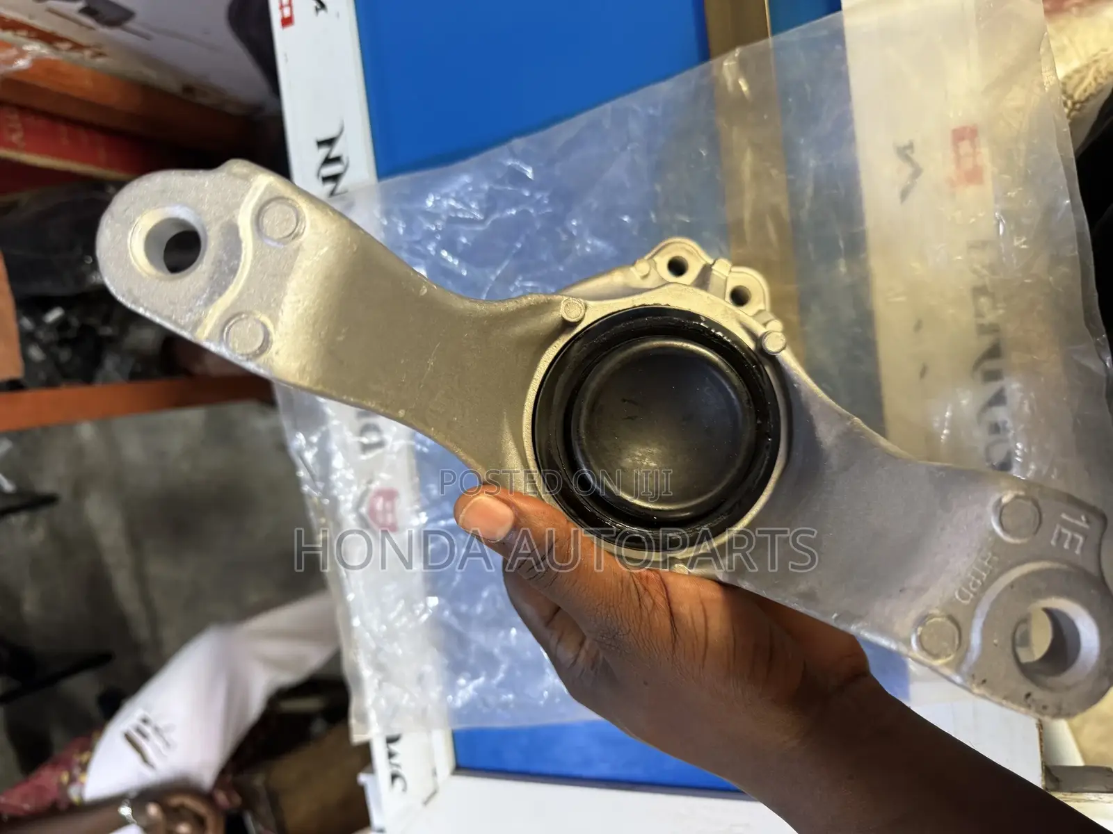 Honda CRV 2017,2018,2019,2020,2021,2022 Engine Seat.