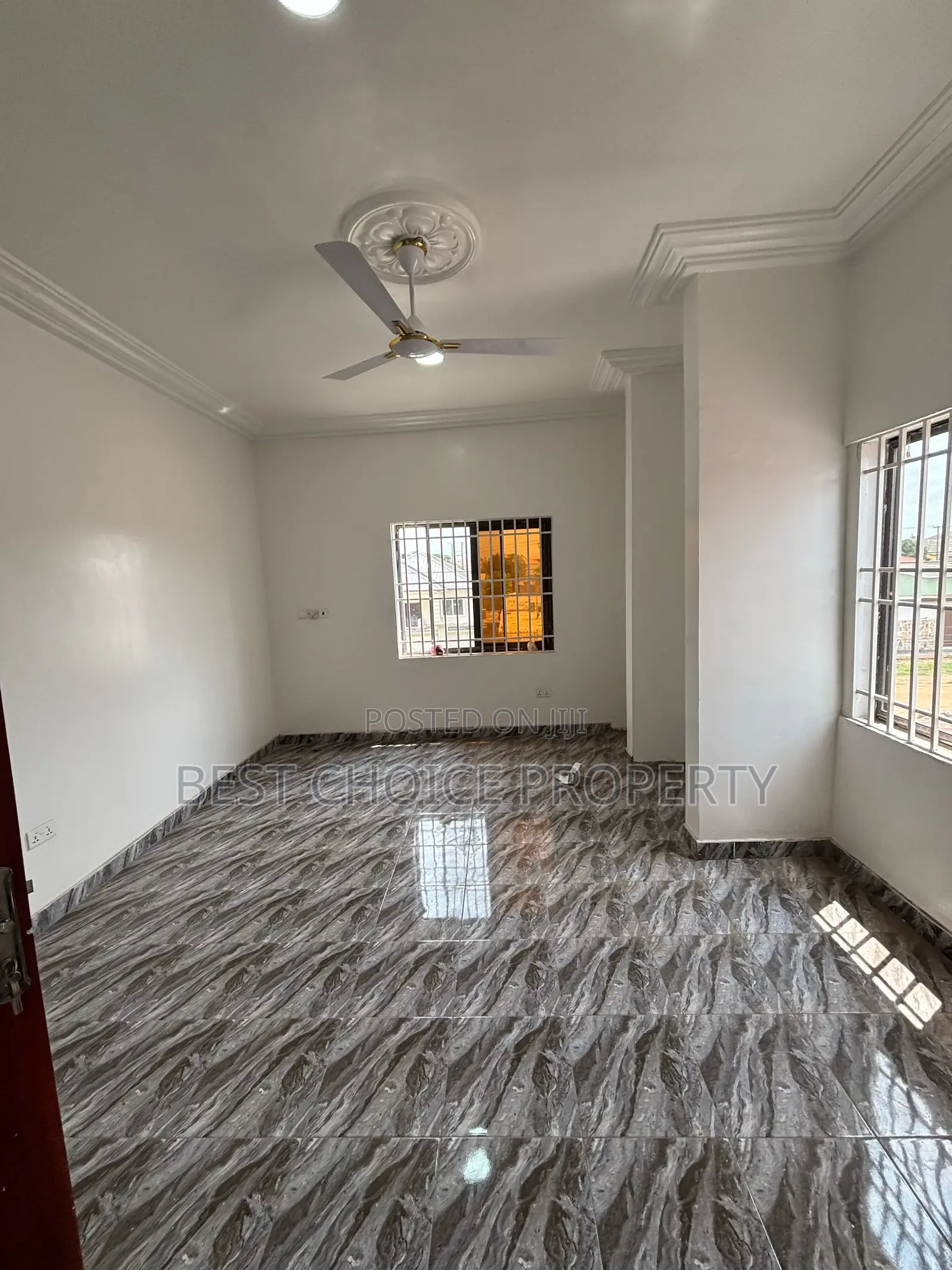 2bdrm Apartment in Little Roses, Ashaley Botwe for rent