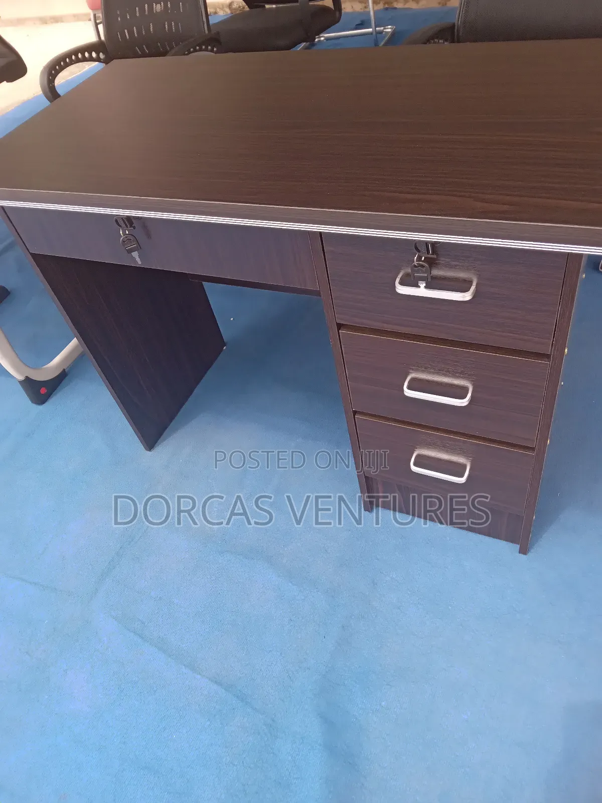 Modern Office Desk