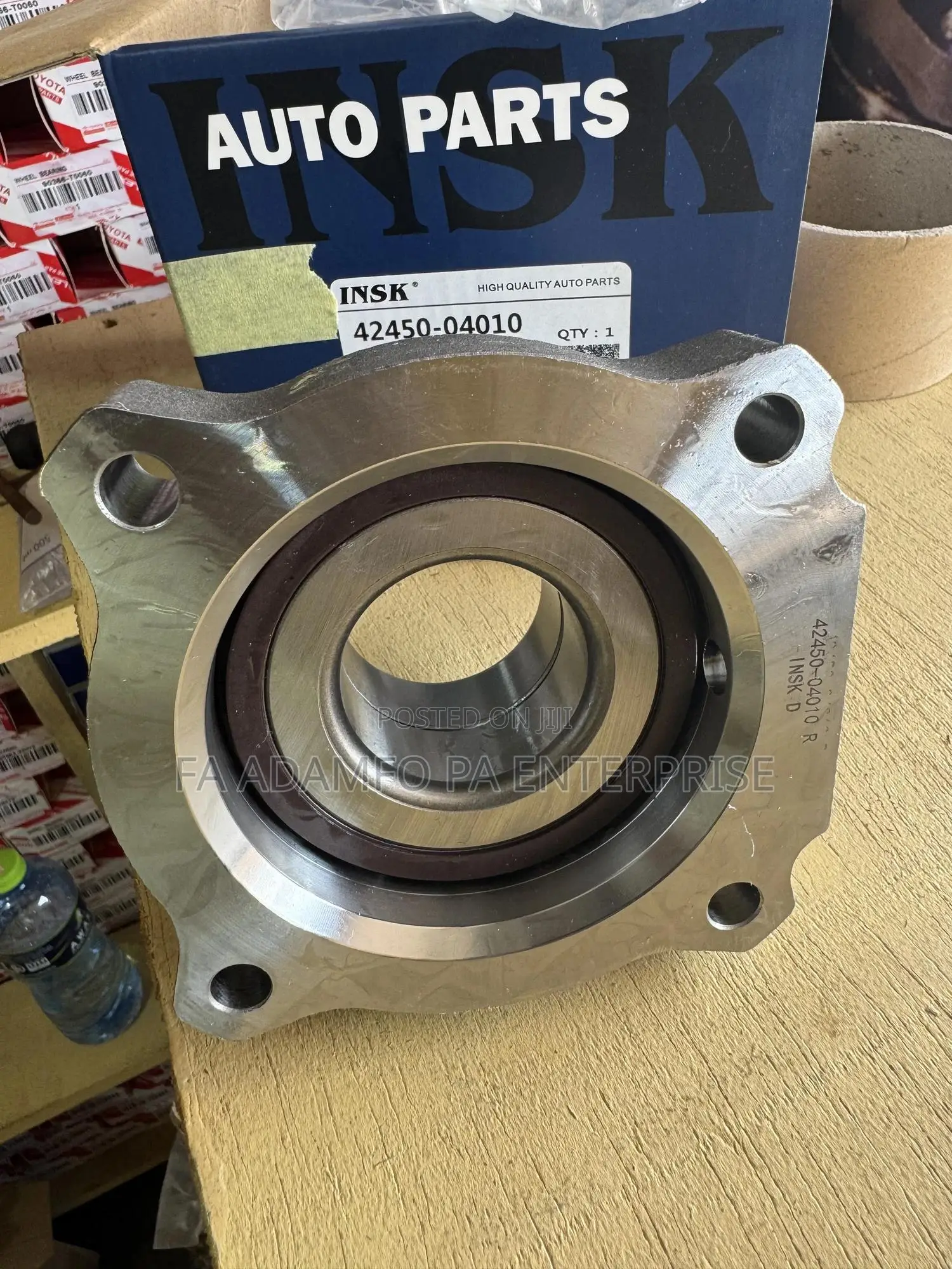 Toyota Hiace or Toyota Tacoma Wheel Hub Fits 2005-2023 Bk