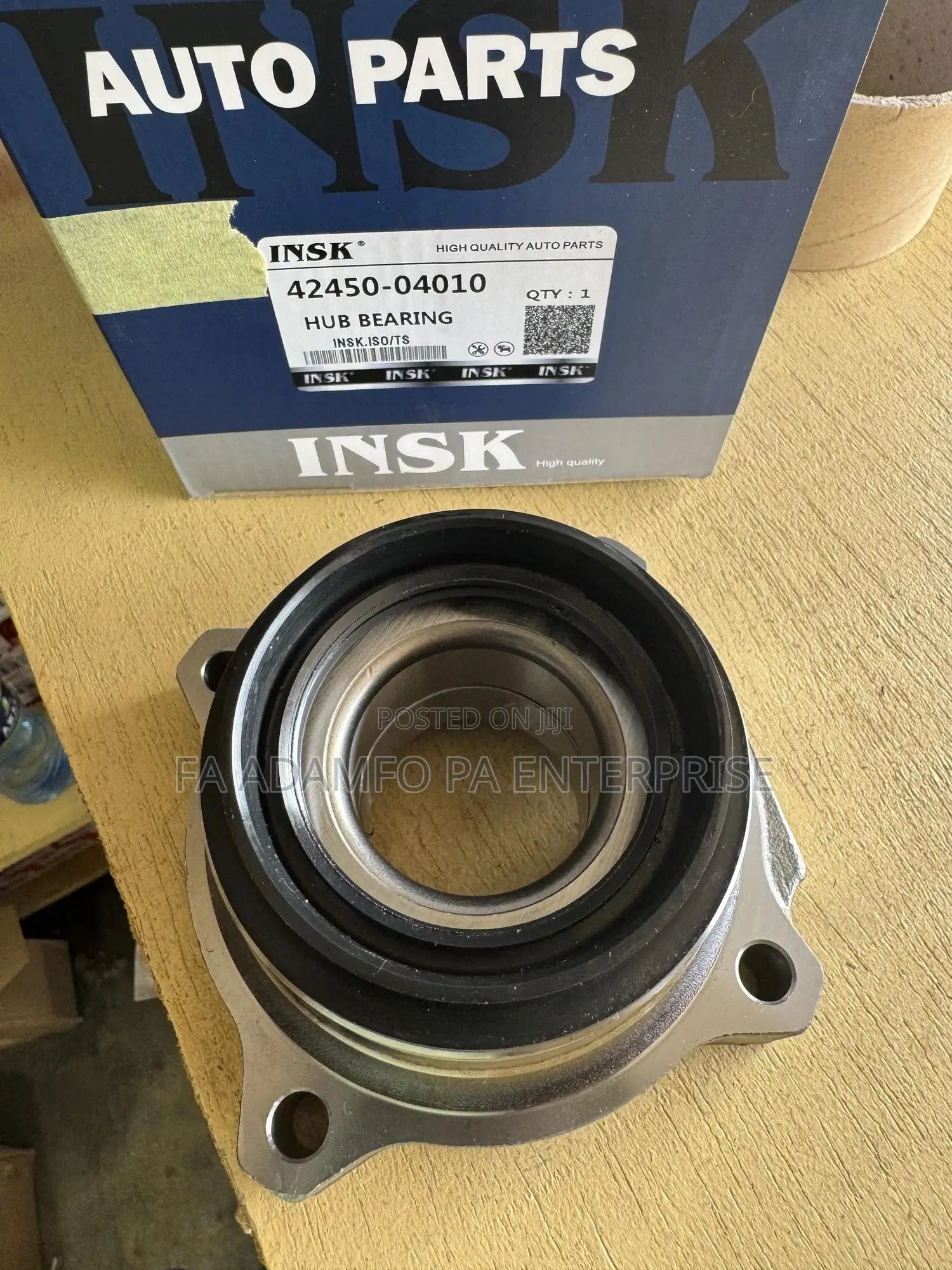 Toyota Hiace or Toyota Tacoma Wheel Hub Fits 2005-2023 Bk