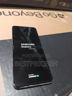 Samsung Galaxy Z Flip4 256 GB White