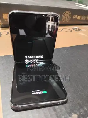Samsung Galaxy Z Flip4 256 GB White