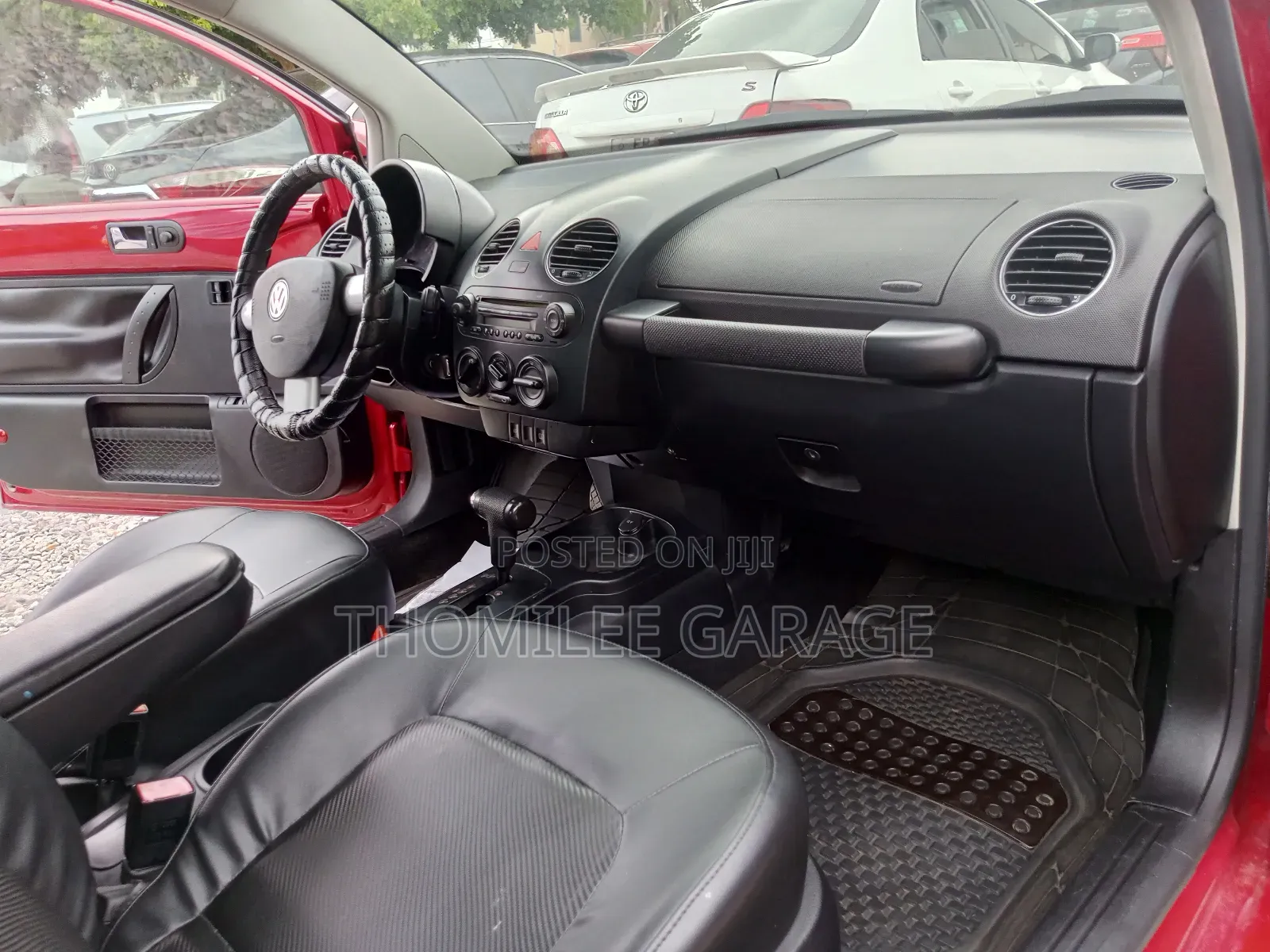 Volkswagen Beetle 2010 Red