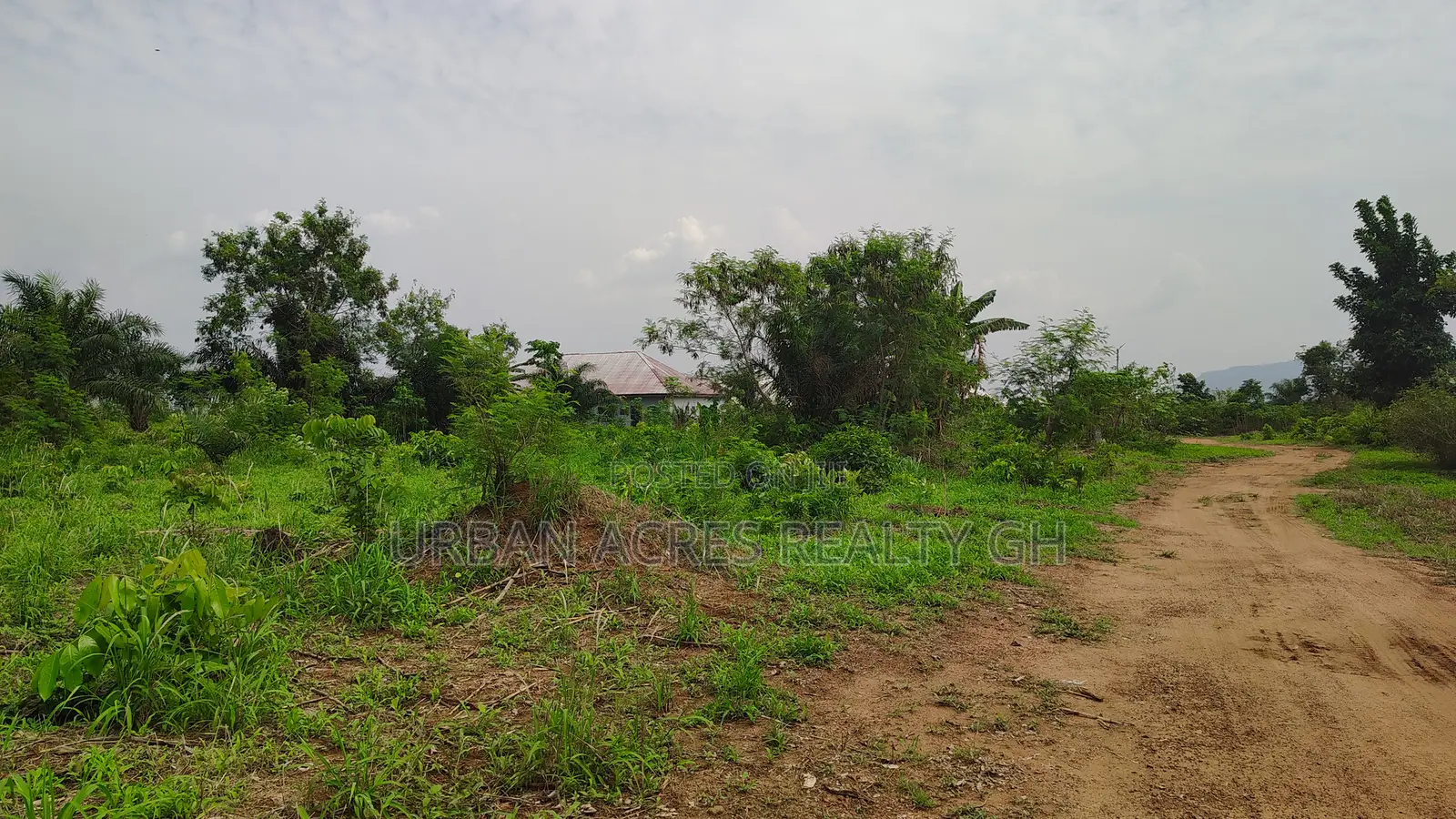 E/R - Koforidua, (Kentenkren) _ 1 (0.16 Acre) Land