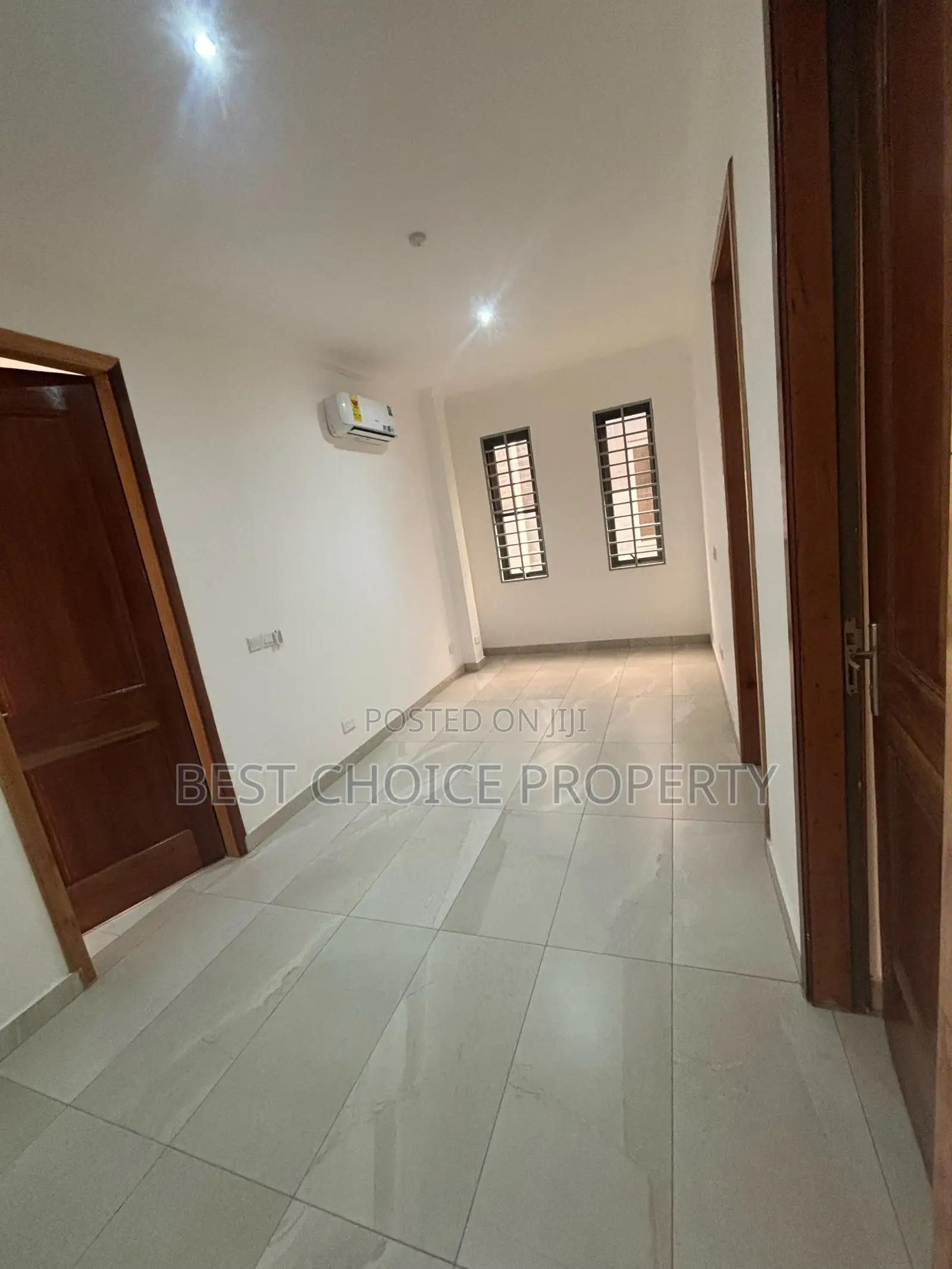 4bdrm Duplex in Oyarifa for Sale
