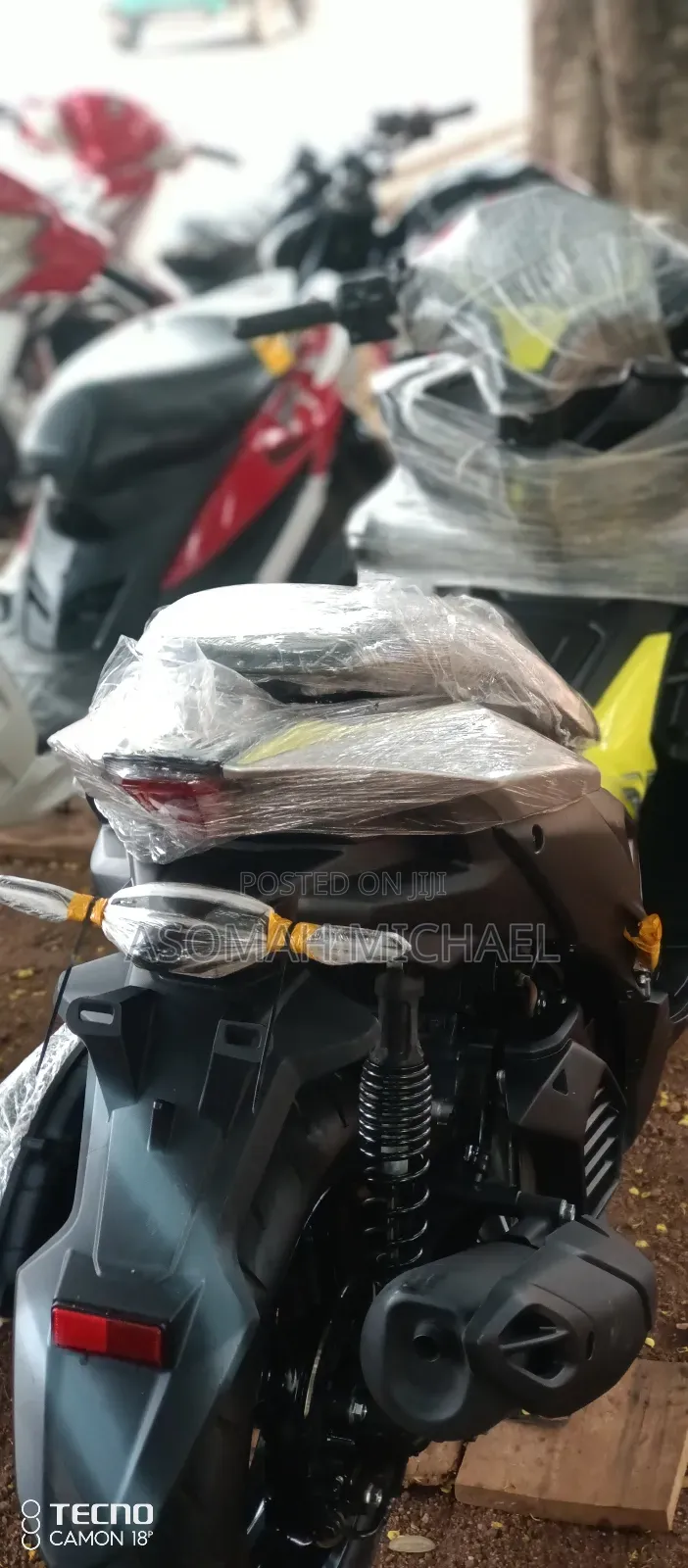 New Yamaha NMAX 155 2025 Yellow