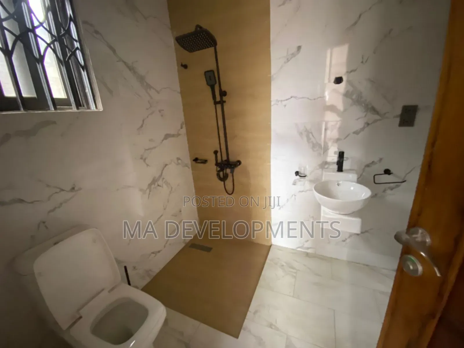 4bdrm House in Madev Realty, Ashomang Estate for sale